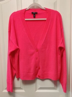 Aqua Neon Pink V-Neck Button Cardigan Cashmere